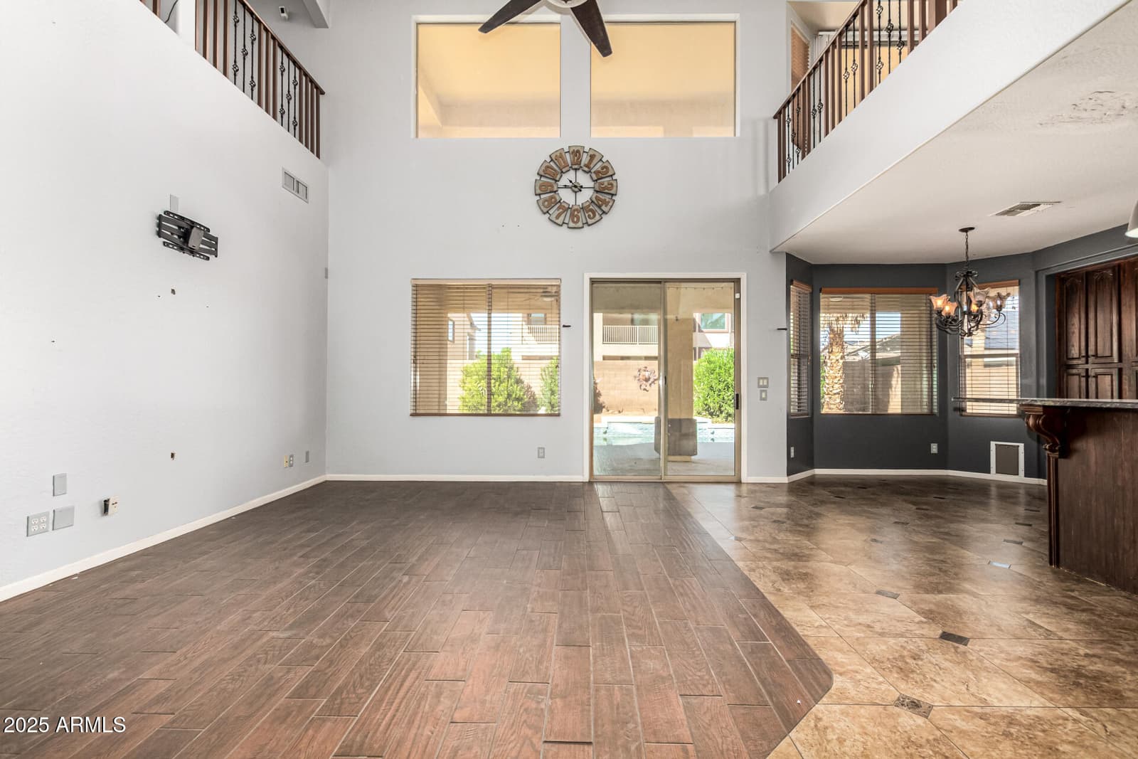 15826 W MERCER Lane, Surprise, AZ 85379 — photo 12 of 48