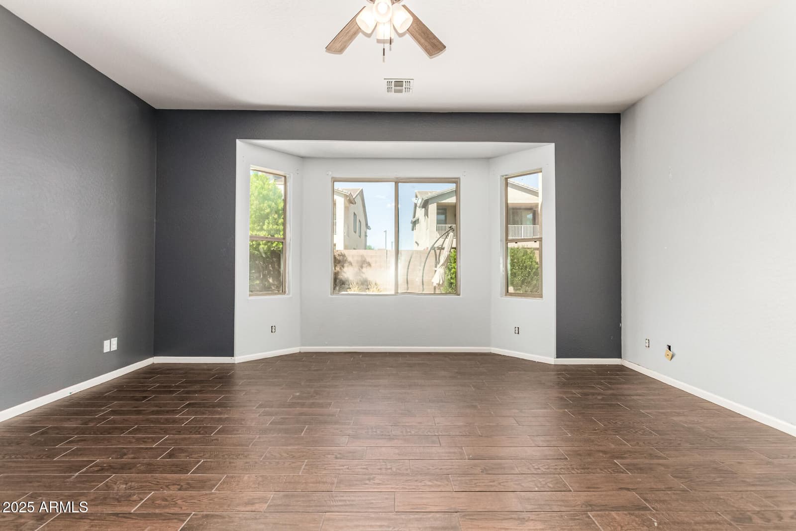 15826 W MERCER Lane, Surprise, AZ 85379 — photo 24 of 48