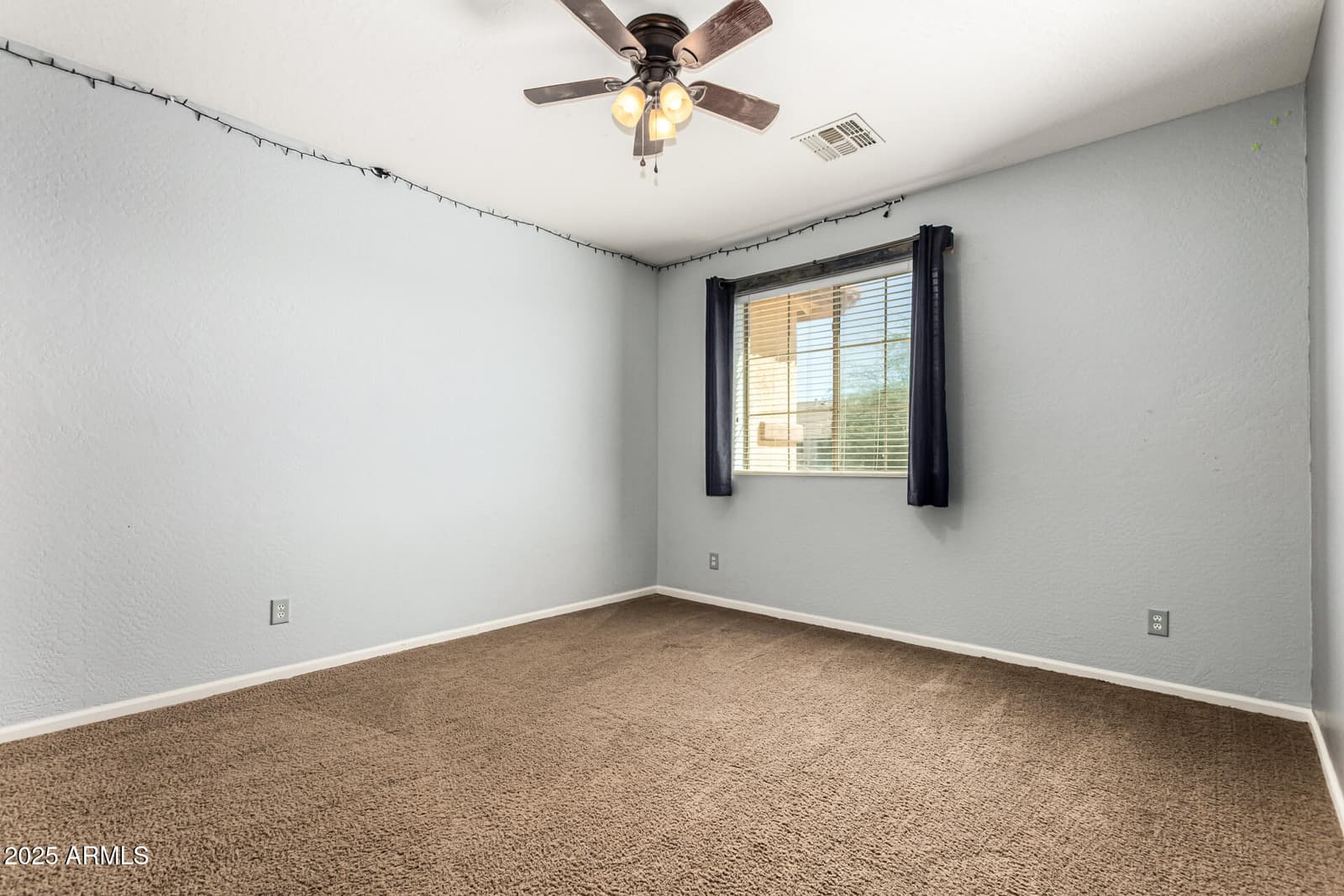 15826 W MERCER Lane, Surprise, AZ 85379 — photo 33 of 48