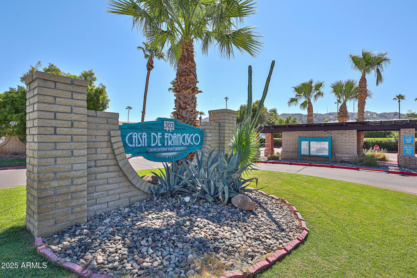303 E SOUTH MOUNTAIN Avenue 100, Phoenix, AZ 85042 — photo 7 of 24