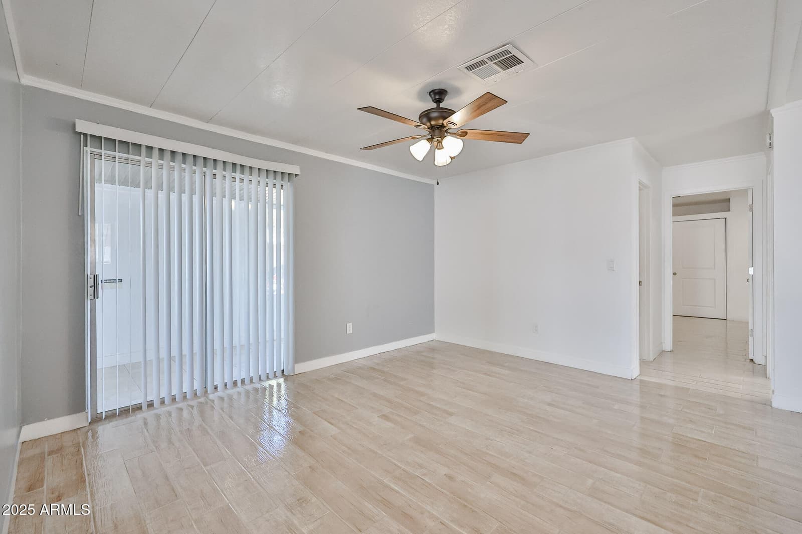 303 E SOUTH MOUNTAIN Avenue 100, Phoenix, AZ 85042 — photo 18 of 24