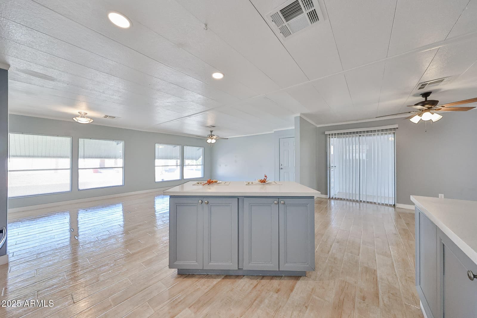 303 E SOUTH MOUNTAIN Avenue 100, Phoenix, AZ 85042 — photo 21 of 24