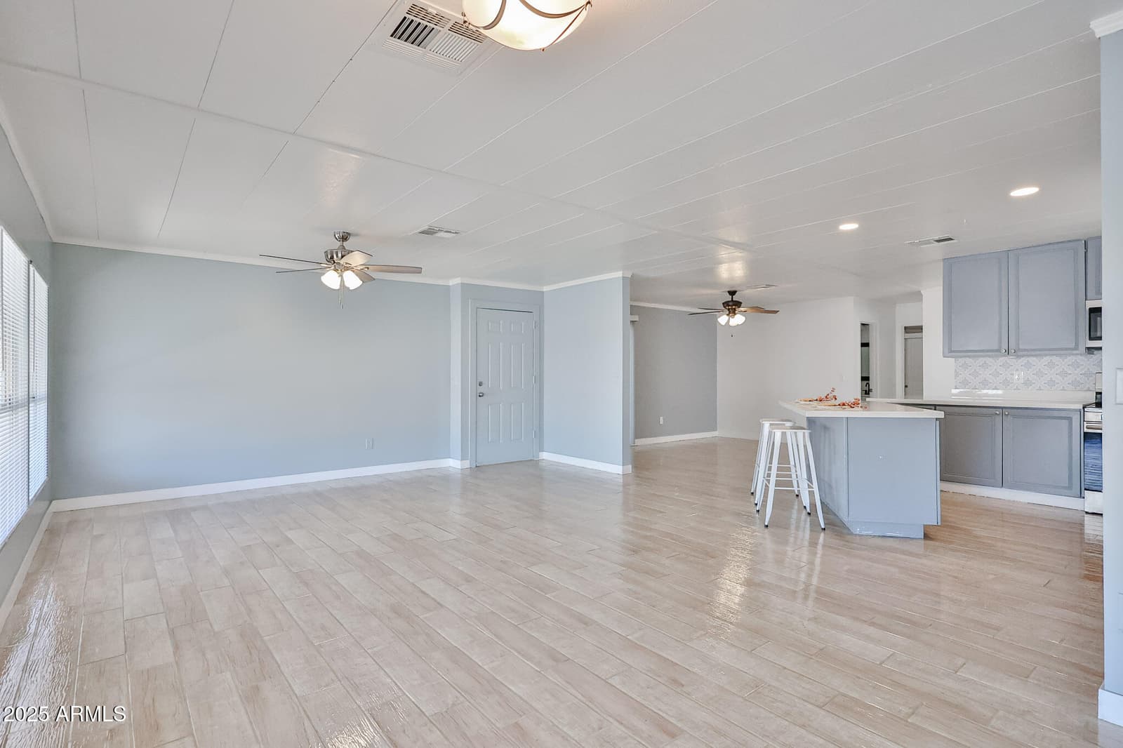 303 E SOUTH MOUNTAIN Avenue 100, Phoenix, AZ 85042 — photo 22 of 24
