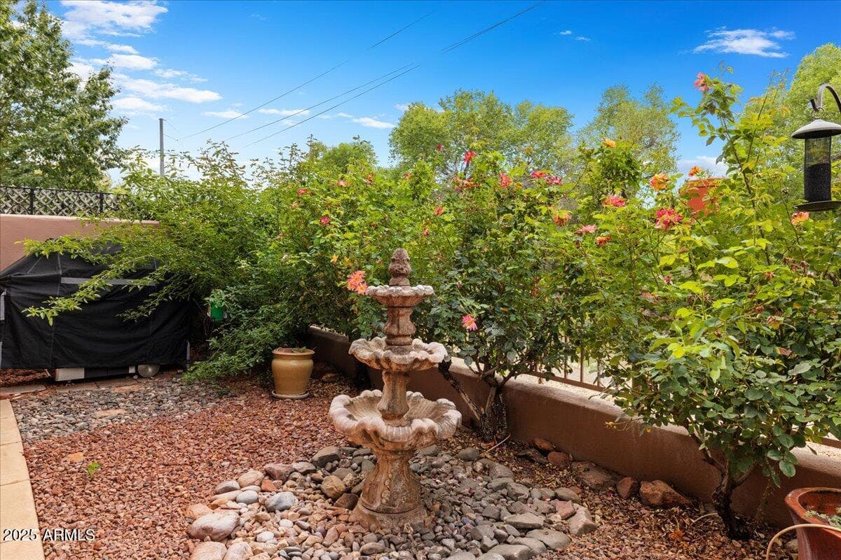 50 Colinas, Sedona, AZ 86351 — photo 30 of 41