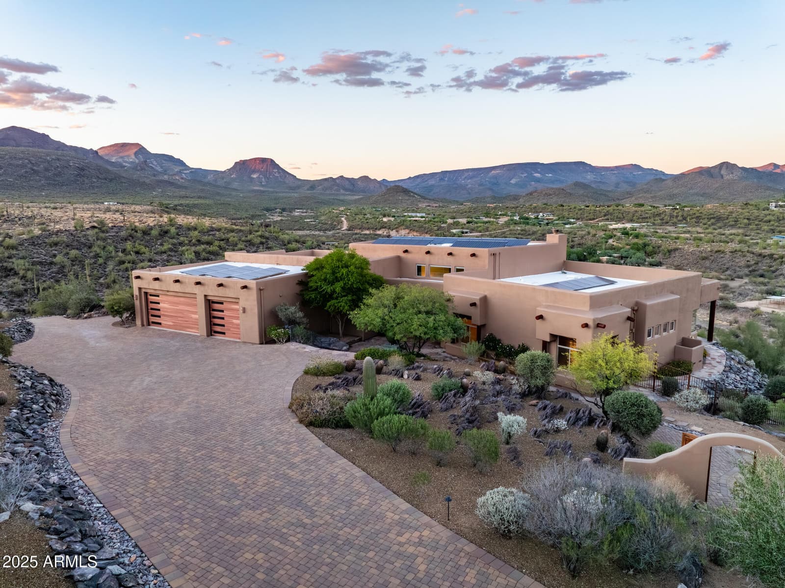 5040 E Rockaway Hills Drive, Cave Creek, AZ 85331 — photo 1 of 47