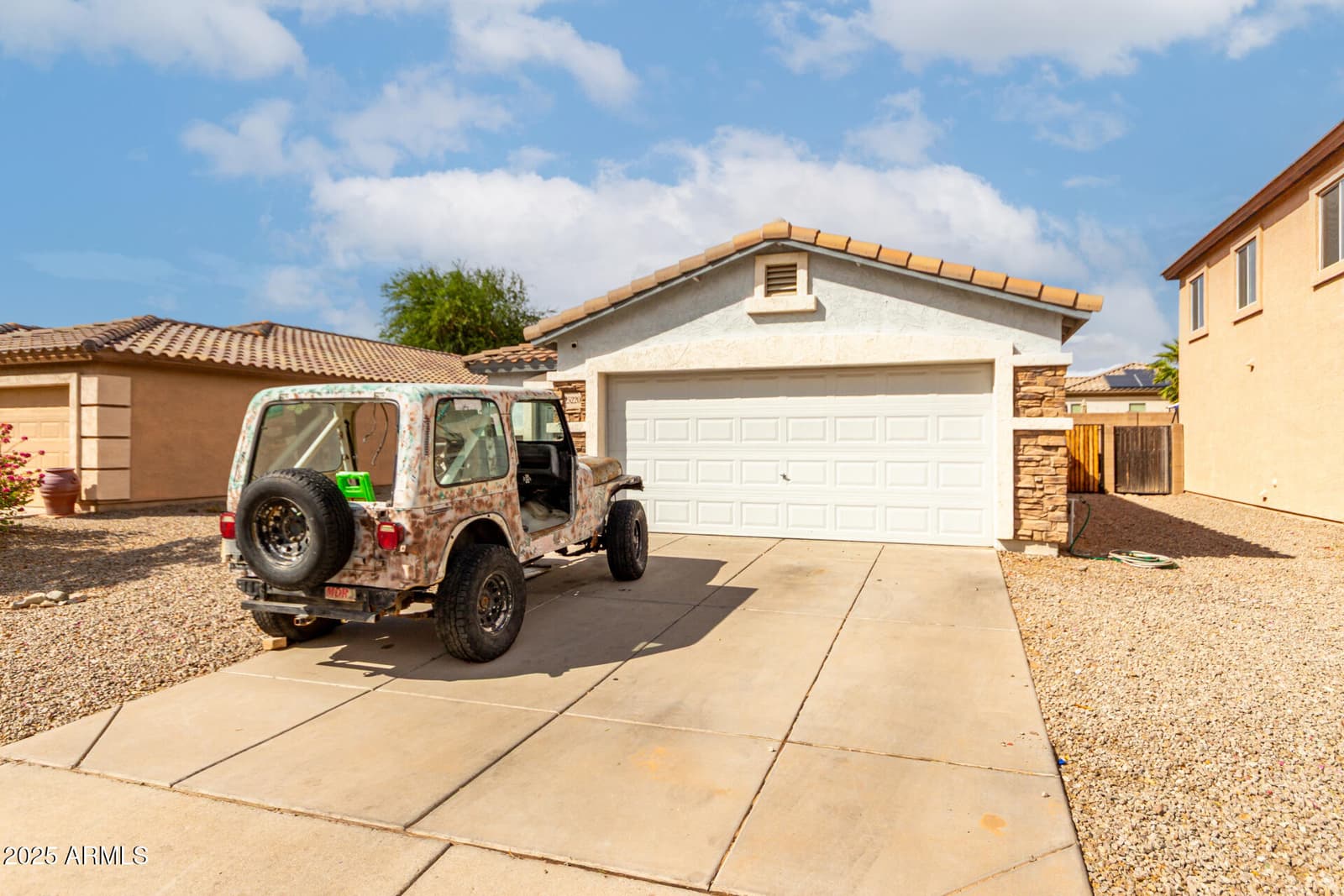 25220 W LA MONT Avenue, Buckeye, AZ 85326 — photo 5 of 33