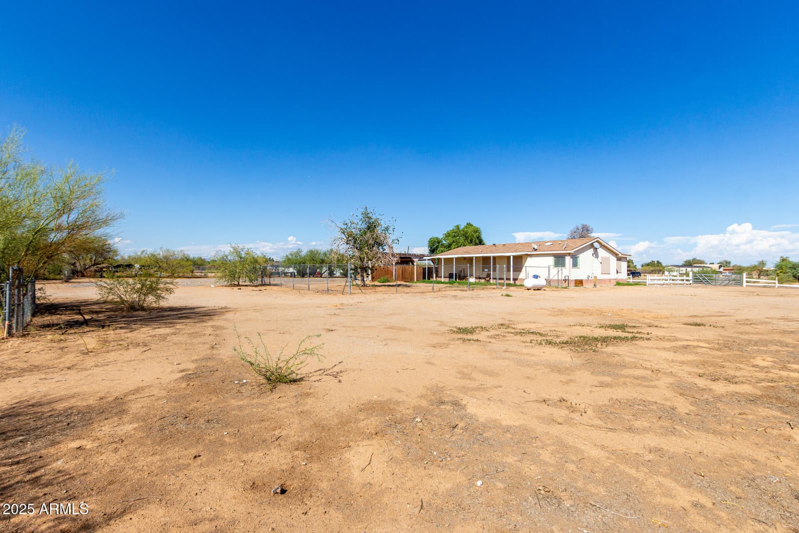 27208 N 204TH Place, Wittmann, AZ 85361 — photo 4 of 53