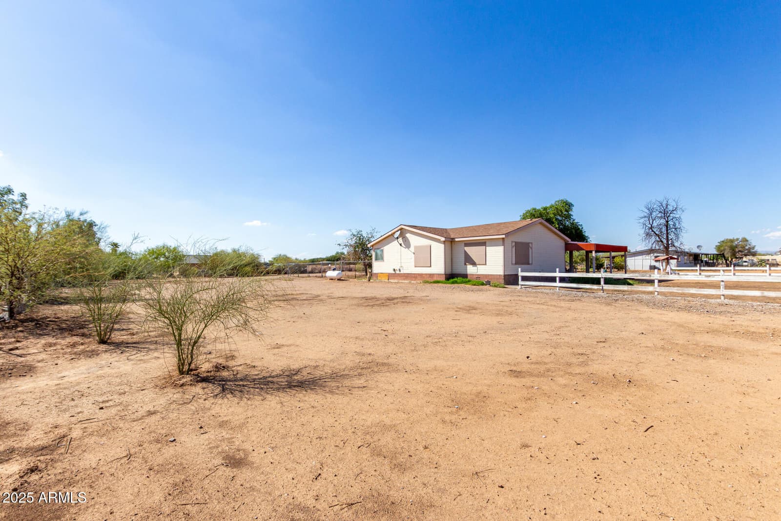 27208 N 204TH Place, Wittmann, AZ 85361 — photo 8 of 53