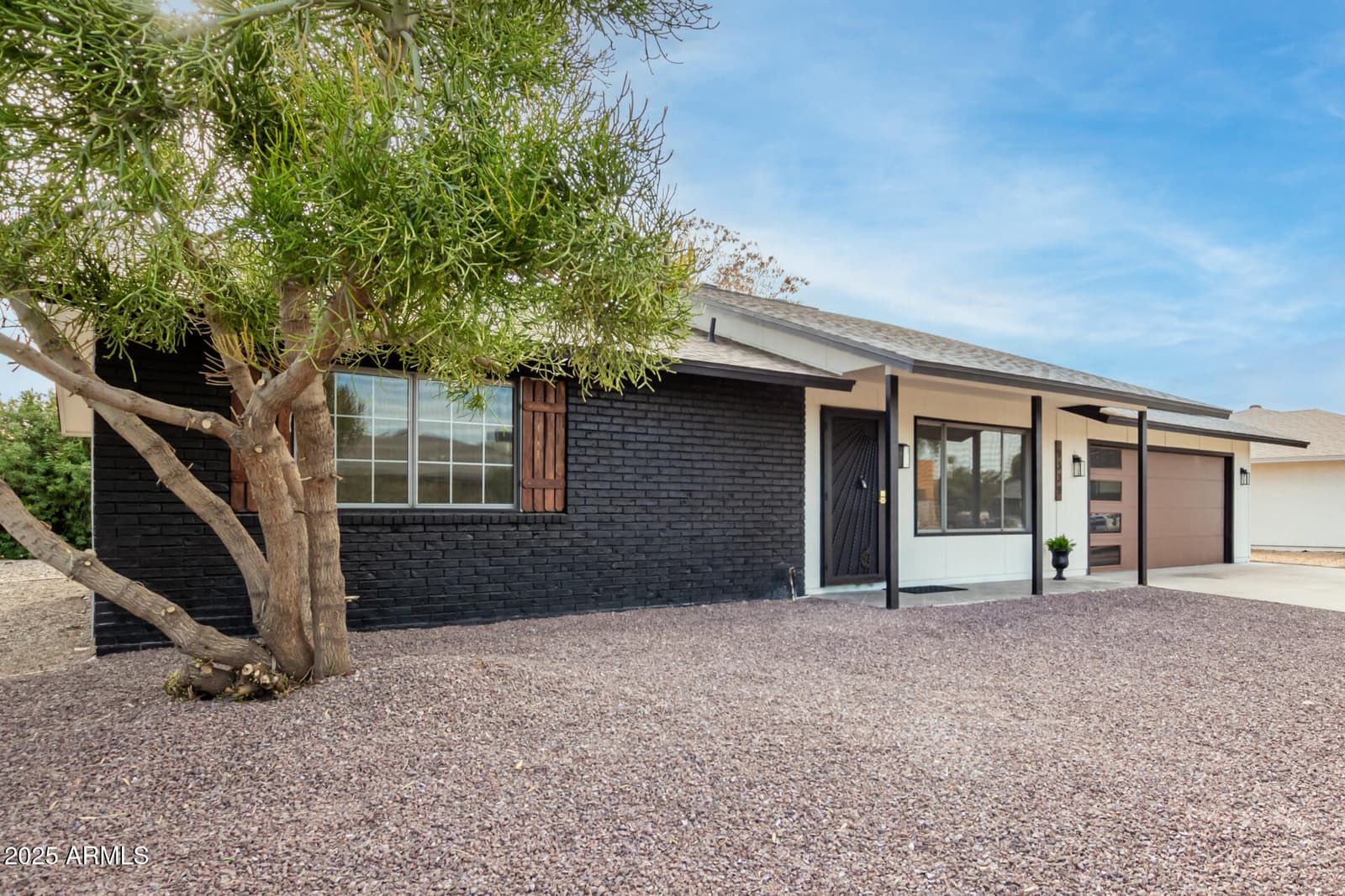 9339 W SPANISH MOSS Lane, Sun City, AZ 85373 — photo 2 of 26
