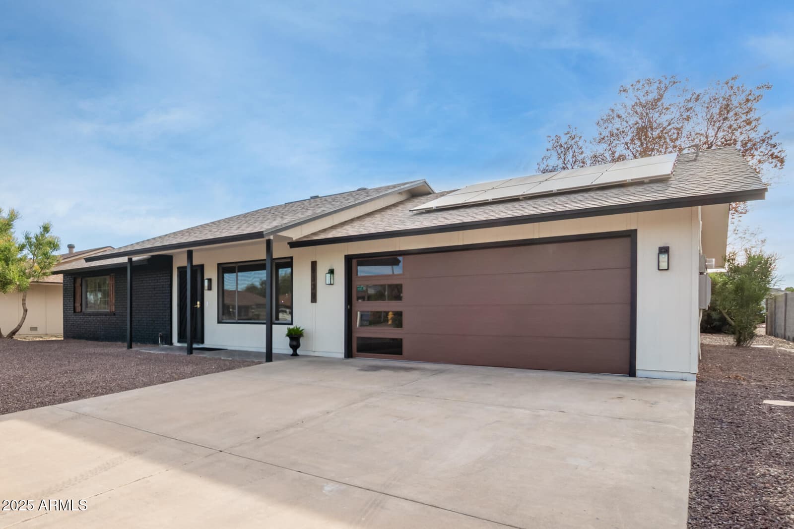 9339 W SPANISH MOSS Lane, Sun City, AZ 85373 — photo 4 of 26
