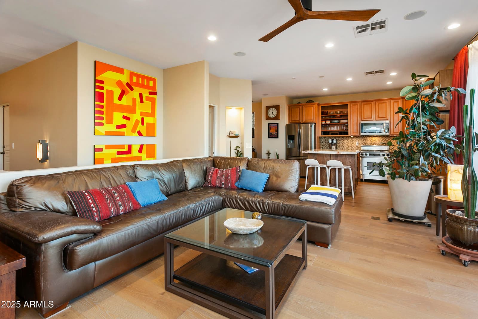 10005 N 1ST Drive, Phoenix, AZ 85021 — photo 10 of 35