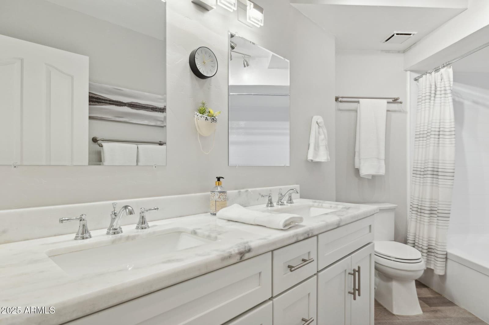 5104 N 32ND Street 218, Phoenix, AZ 85018 — photo 16 of 34