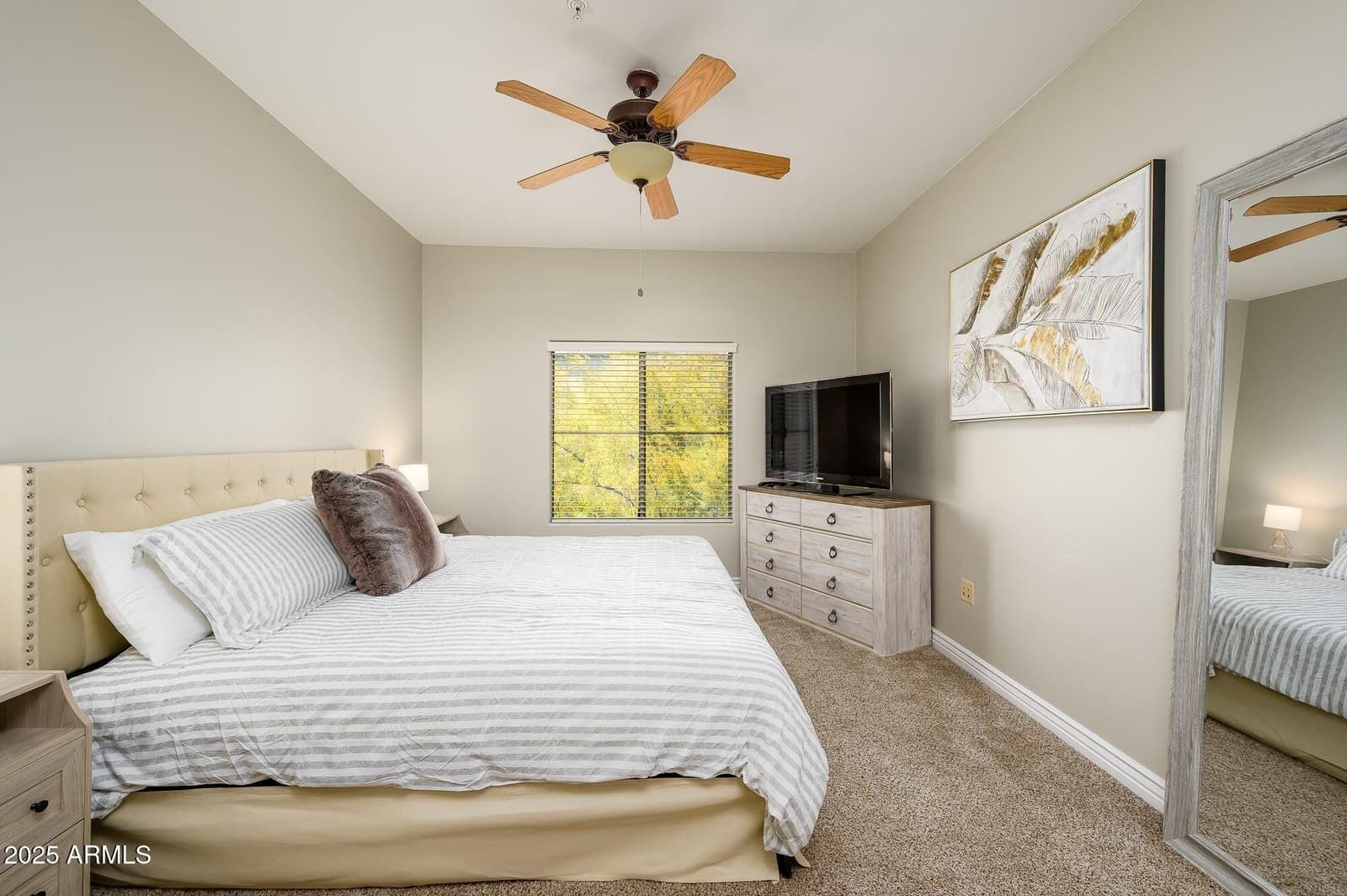 5450 E DEER VALLEY Drive 3008, Phoenix, AZ 85054 — photo 14 of 26