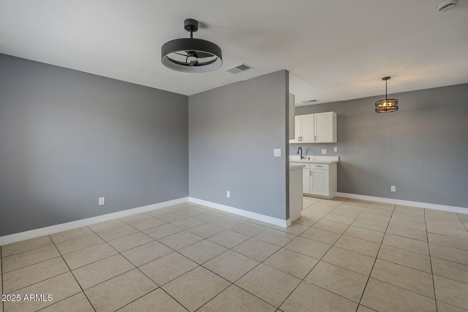 3511 E BASELINE Road 1033, Phoenix, AZ 85042 — photo 5 of 27