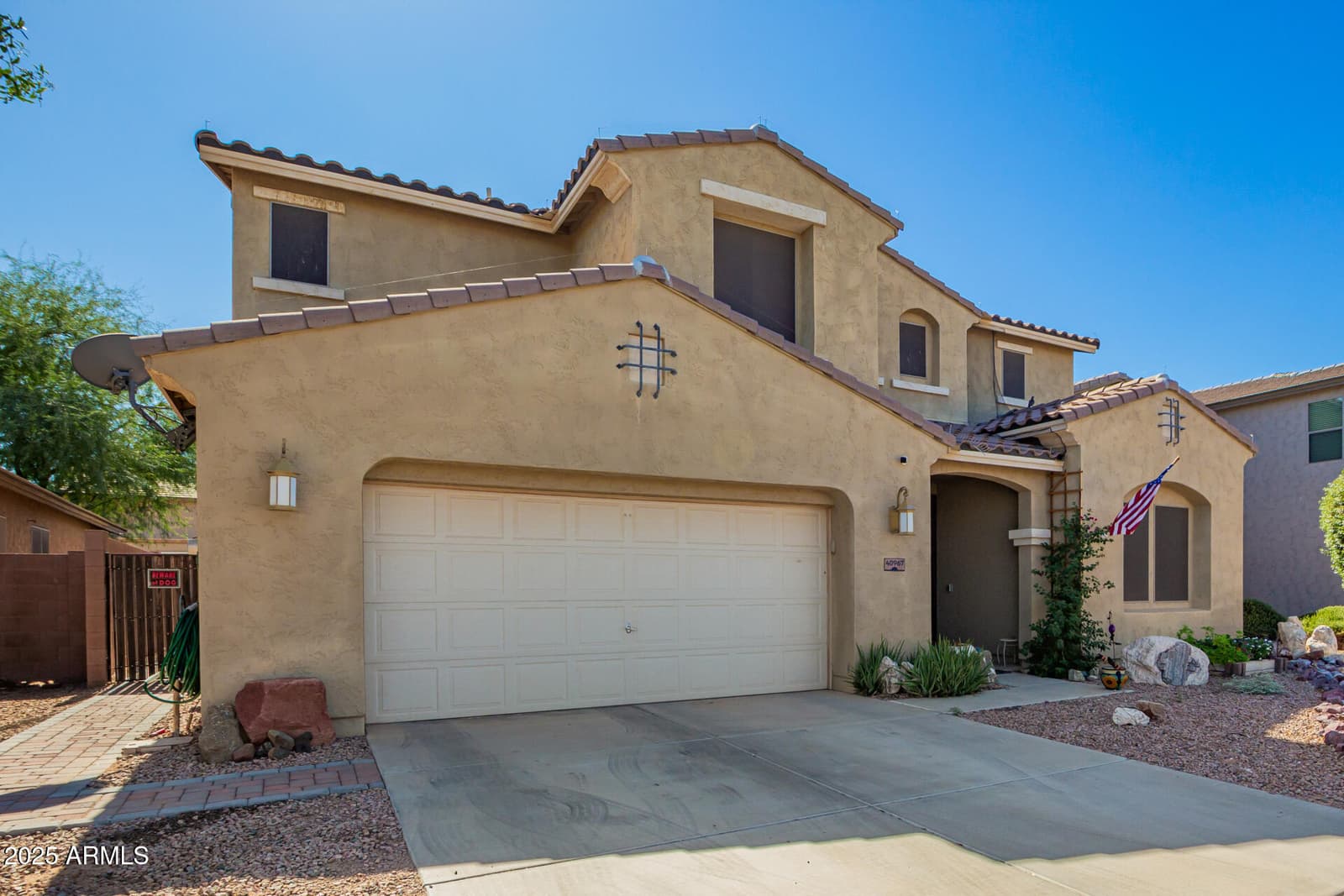 40967 W BEDFORD Drive, Maricopa, AZ 85138 — photo 3 of 38