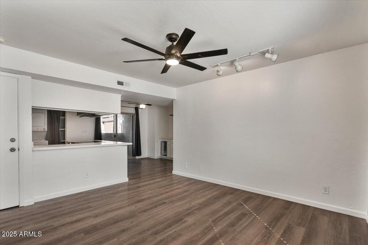 5146 E OAK Street 112, Phoenix, AZ 85008 — photo 12 of 34