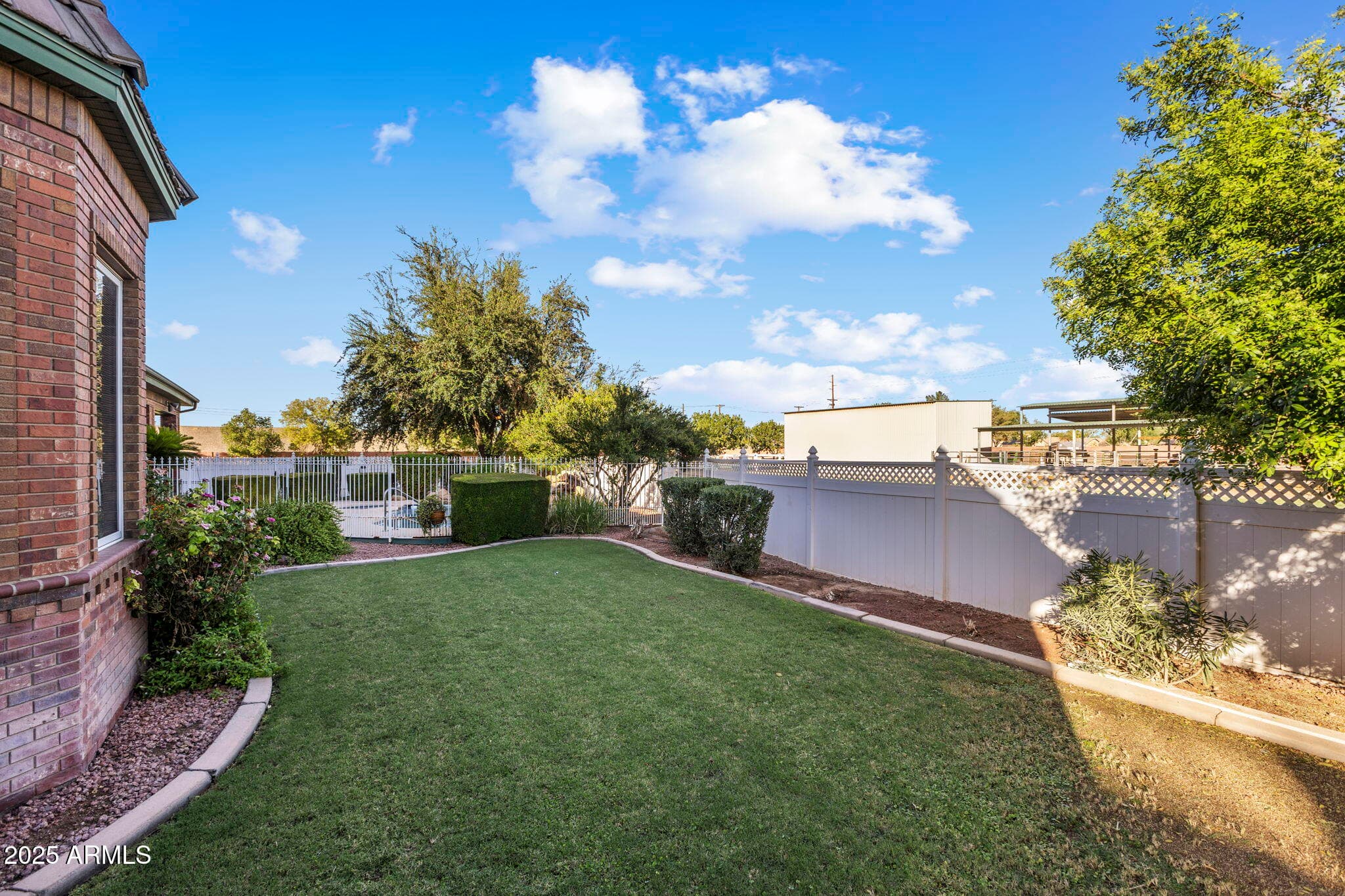 2025 S VAL VISTA Drive, Gilbert, AZ 85295 — photo 79 of 104