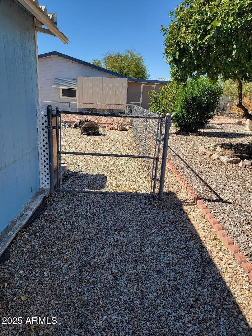 3804 N KANSAS Avenue, Florence, AZ 85132 — photo 34 of 38