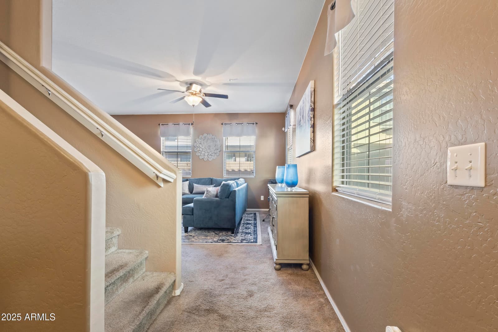 8192 W LYNWOOD Street, Phoenix, AZ 85043 — photo 17 of 39
