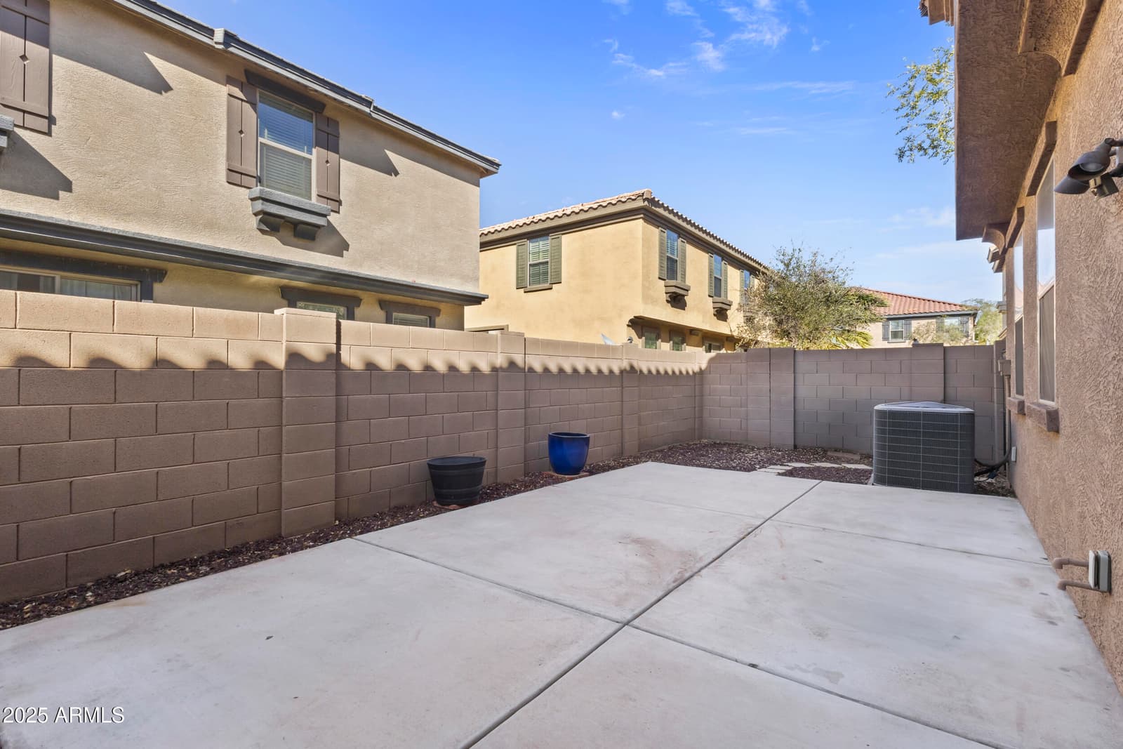 8192 W LYNWOOD Street, Phoenix, AZ 85043 — photo 30 of 39