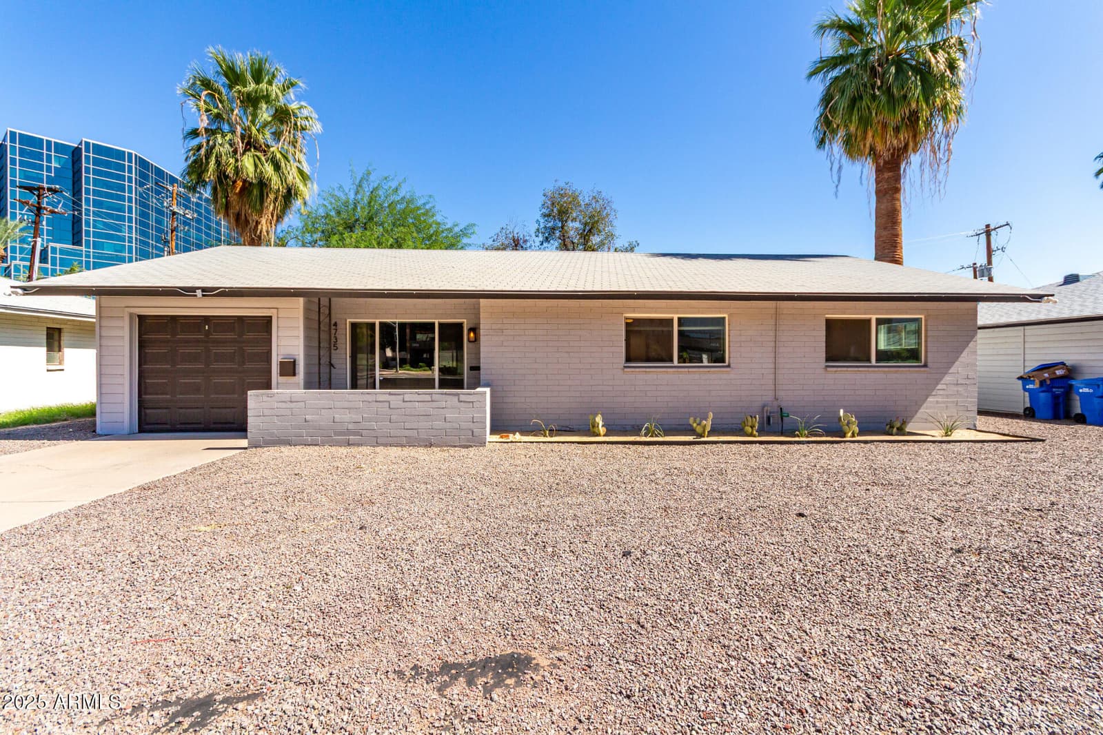 4735 N 24TH Street, Phoenix, AZ 85016 — photo 5 of 43