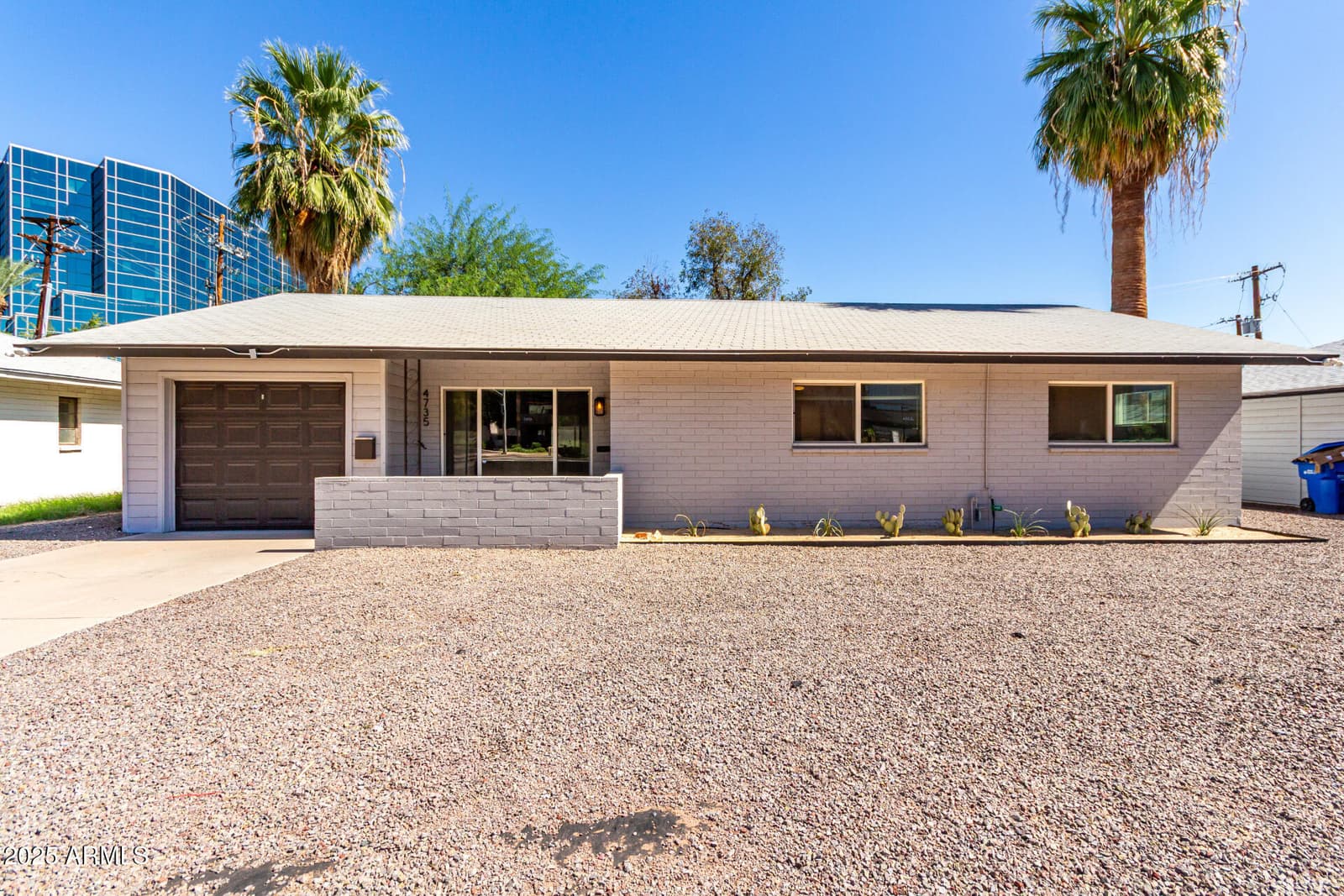 4735 N 24TH Street, Phoenix, AZ 85016 — photo 6 of 43