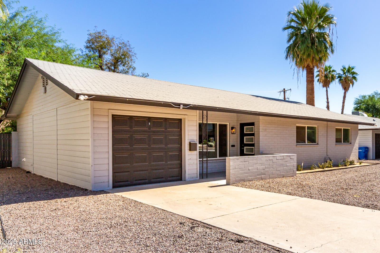 4735 N 24TH Street, Phoenix, AZ 85016 — photo 9 of 43