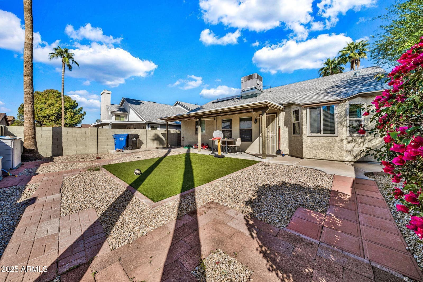 1531 E ROSEMONTE Drive, Phoenix, AZ 85024 — photo 5 of 26