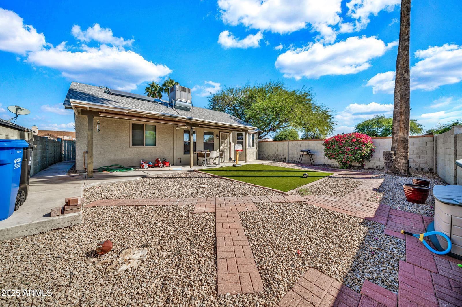1531 E ROSEMONTE Drive, Phoenix, AZ 85024 — photo 23 of 26