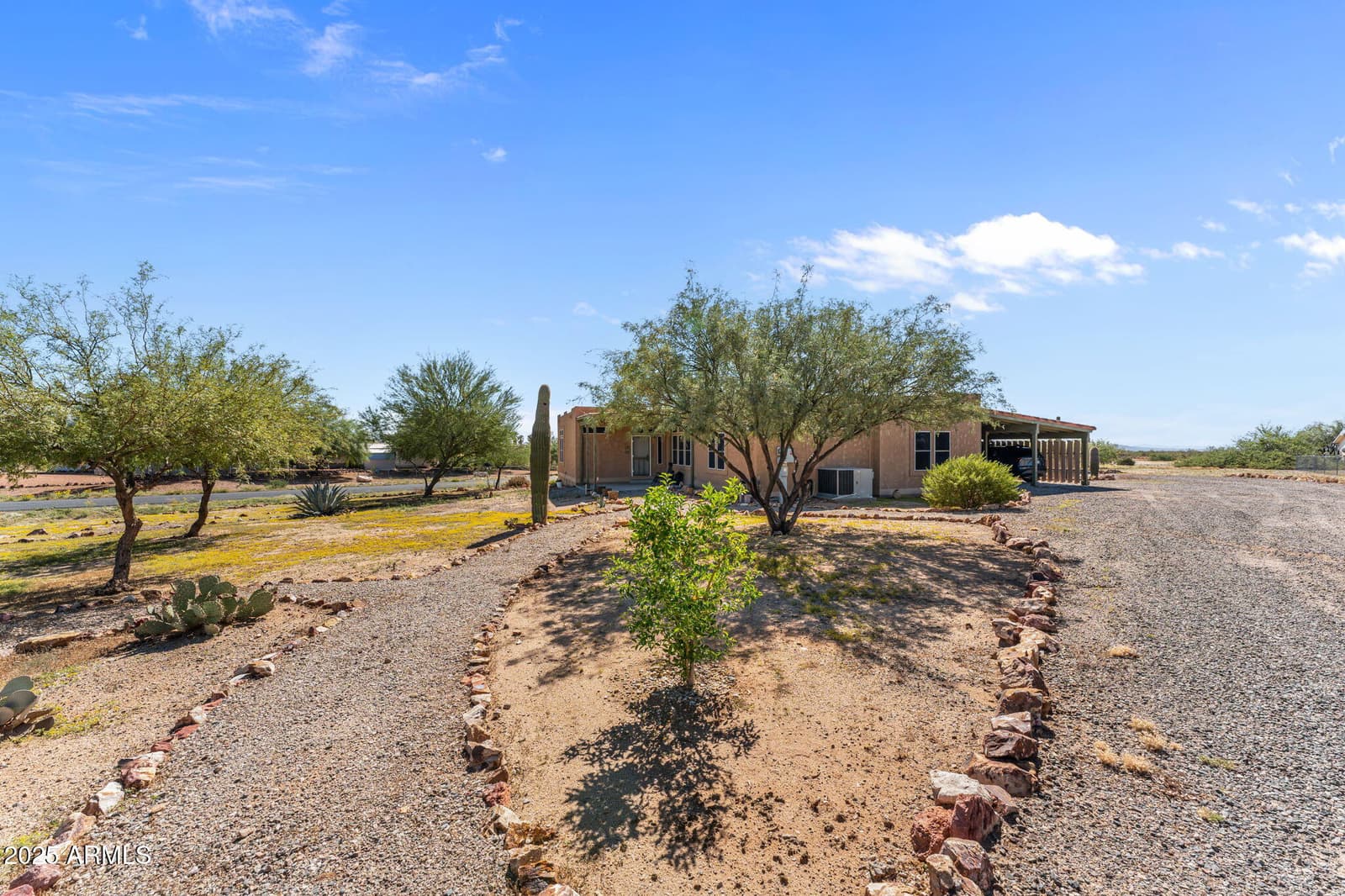 23315 W STAGHORN Lane, Congress, AZ 85332 — photo 2 of 49