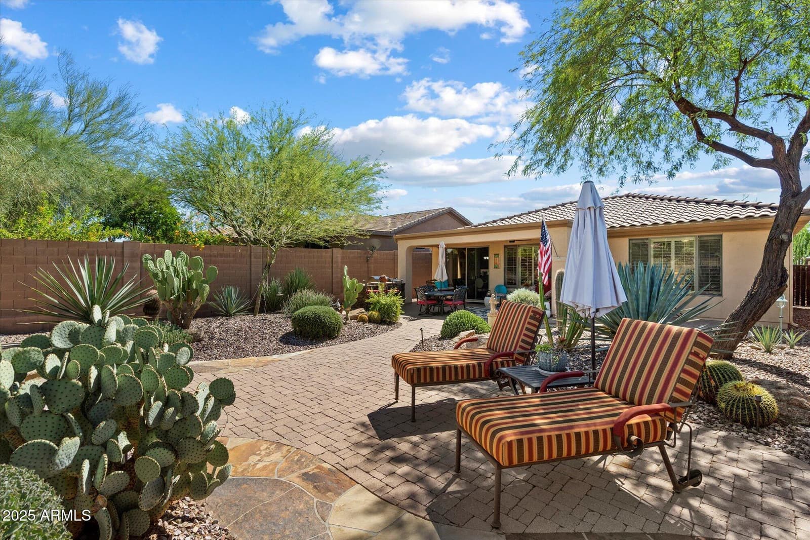 2366 W MUIRFIELD Drive, Anthem, AZ 85086 — photo 23 of 33