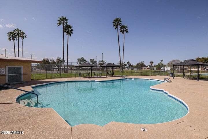 515 E CHARLESTON Avenue, Phoenix, AZ 85022 — photo 36 of 38