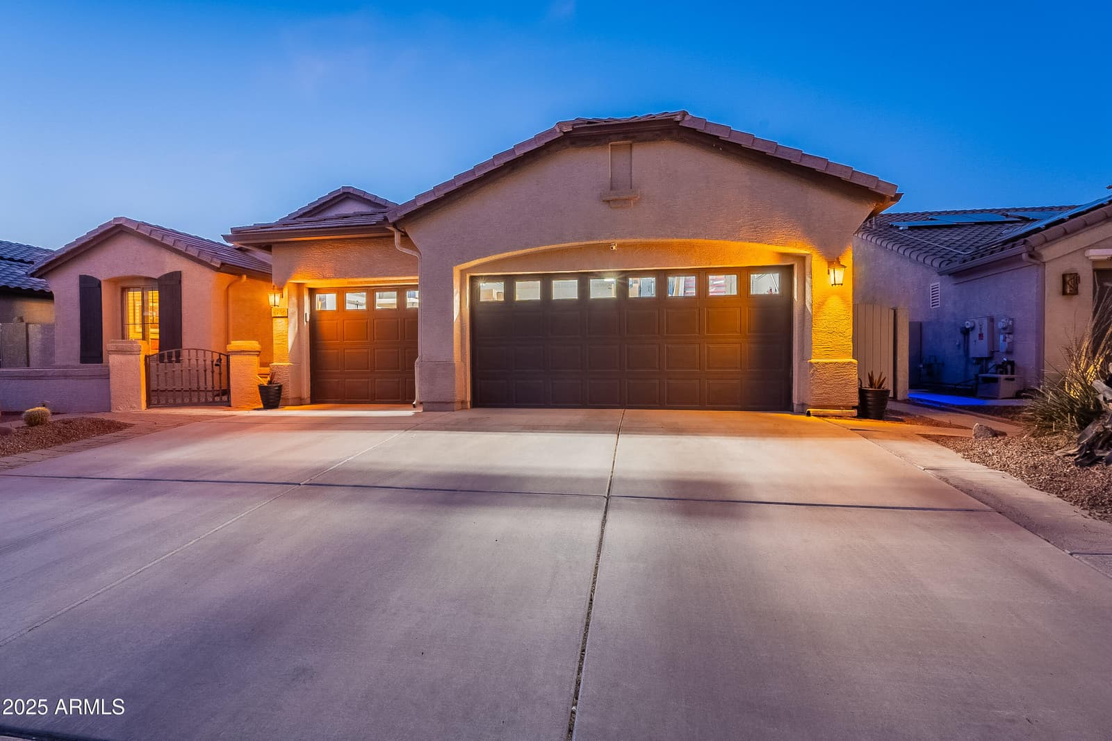 4756 W NOGALES Way, Eloy, AZ 85131 — photo 3 of 64