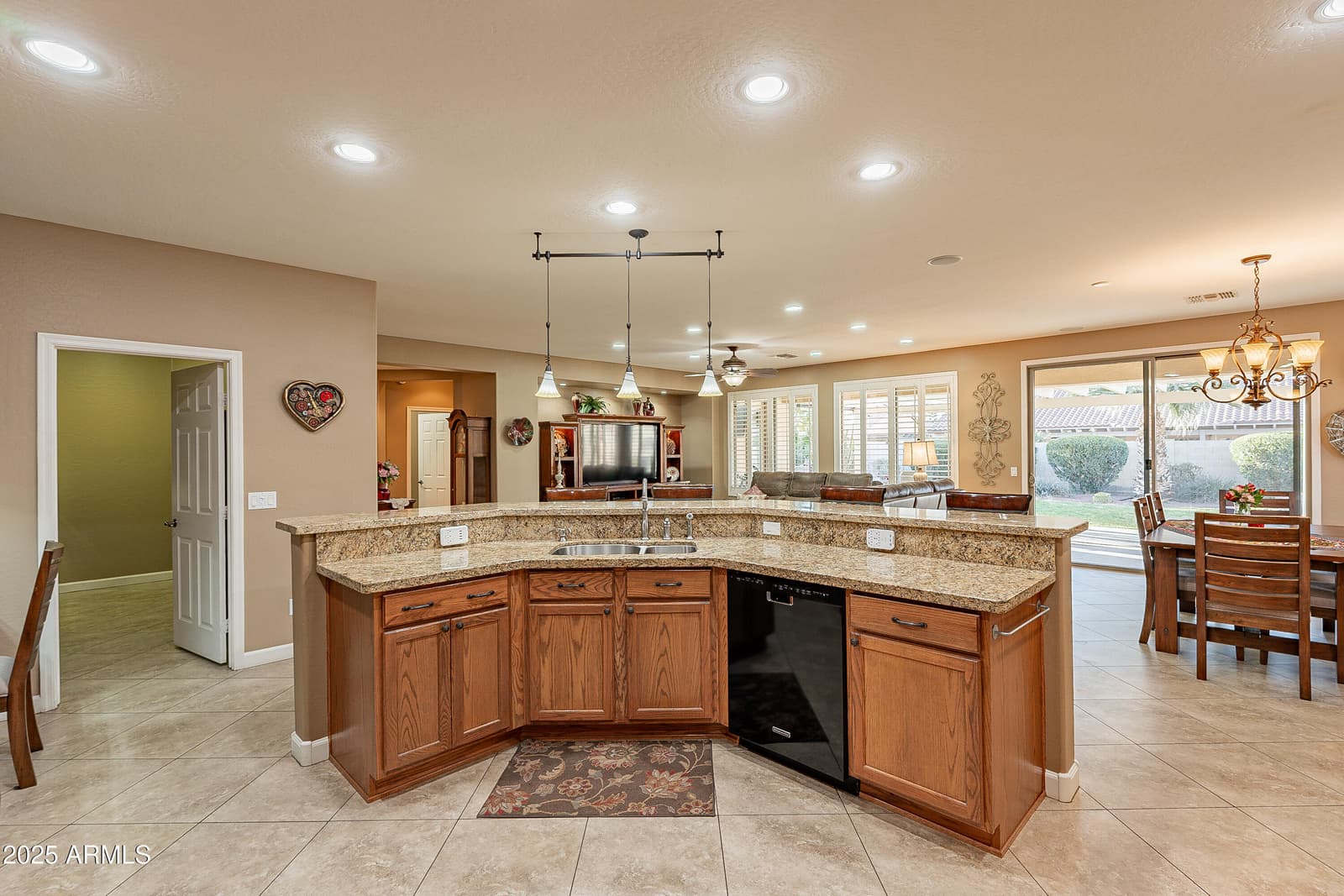 4756 W NOGALES Way, Eloy, AZ 85131 — photo 17 of 64