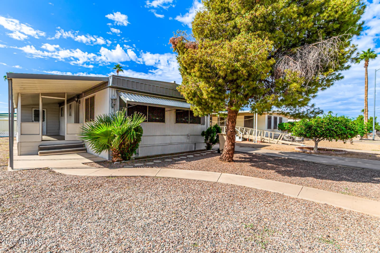2650 W UNION HILLS Drive 112, Phoenix, AZ 85027 — photo 29 of 31
