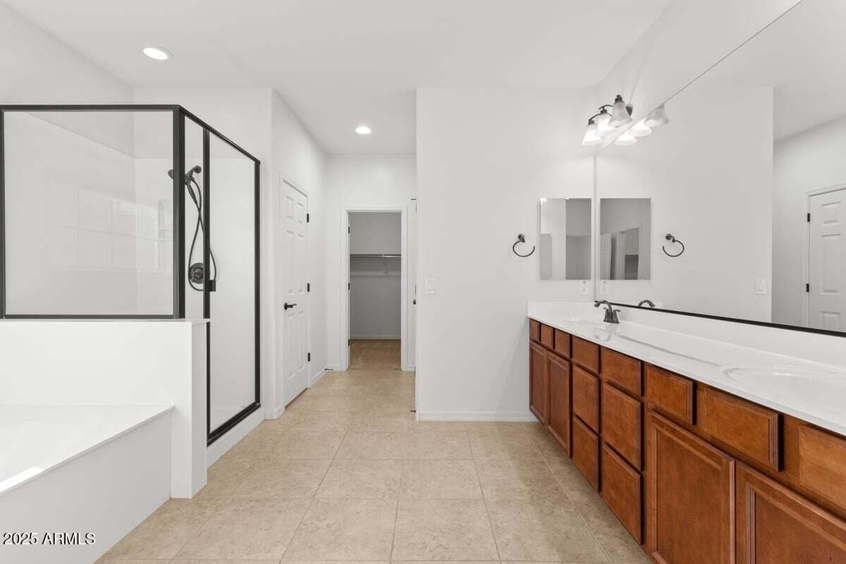 18306 W BECK Lane, Surprise, AZ 85388 — photo 32 of 40