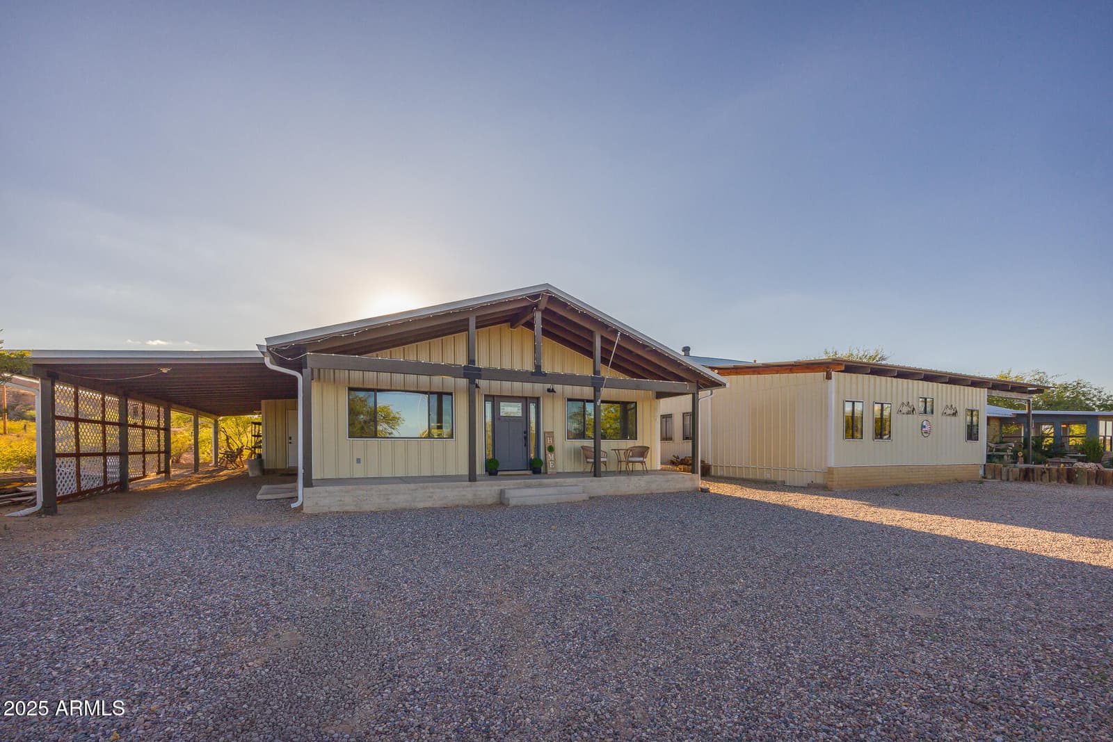 1302 W COYOTE Trail, Benson, AZ 85602 — photo 2 of 57