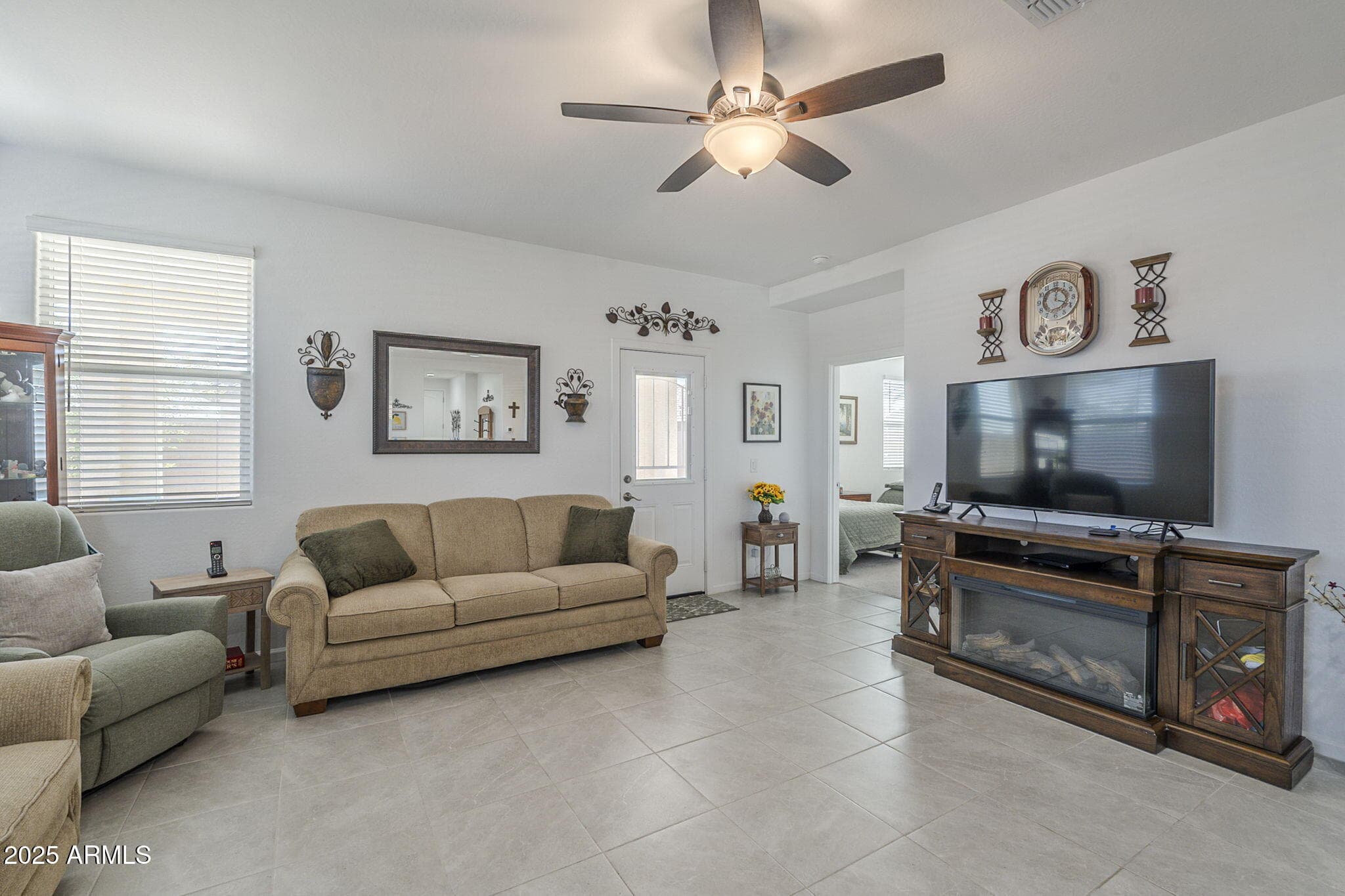15551 W KENDALL Street, Goodyear, AZ 85338 — photo 11 of 37