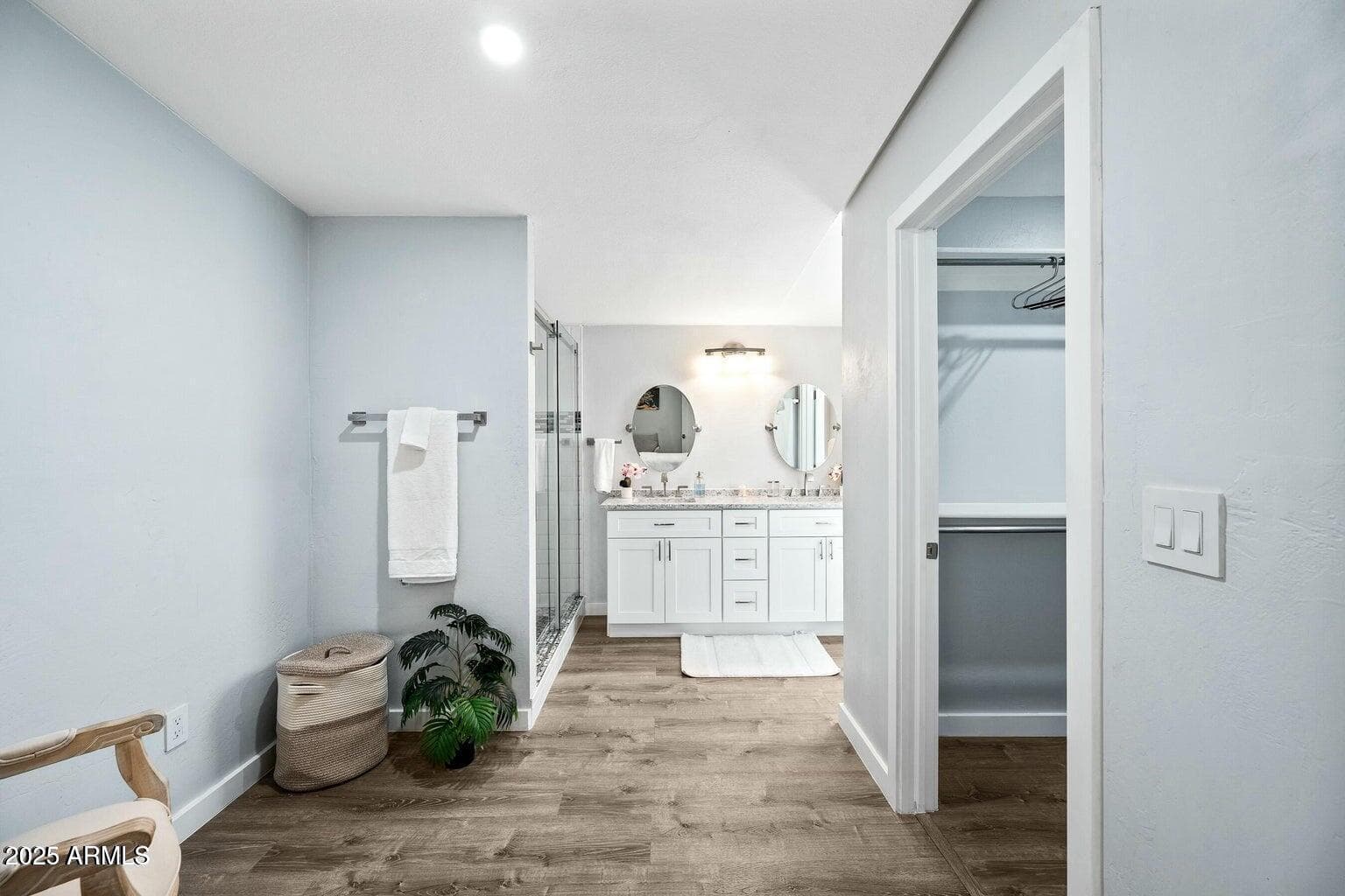 8050 N 11TH Place, Phoenix, AZ 85020 — photo 13 of 20