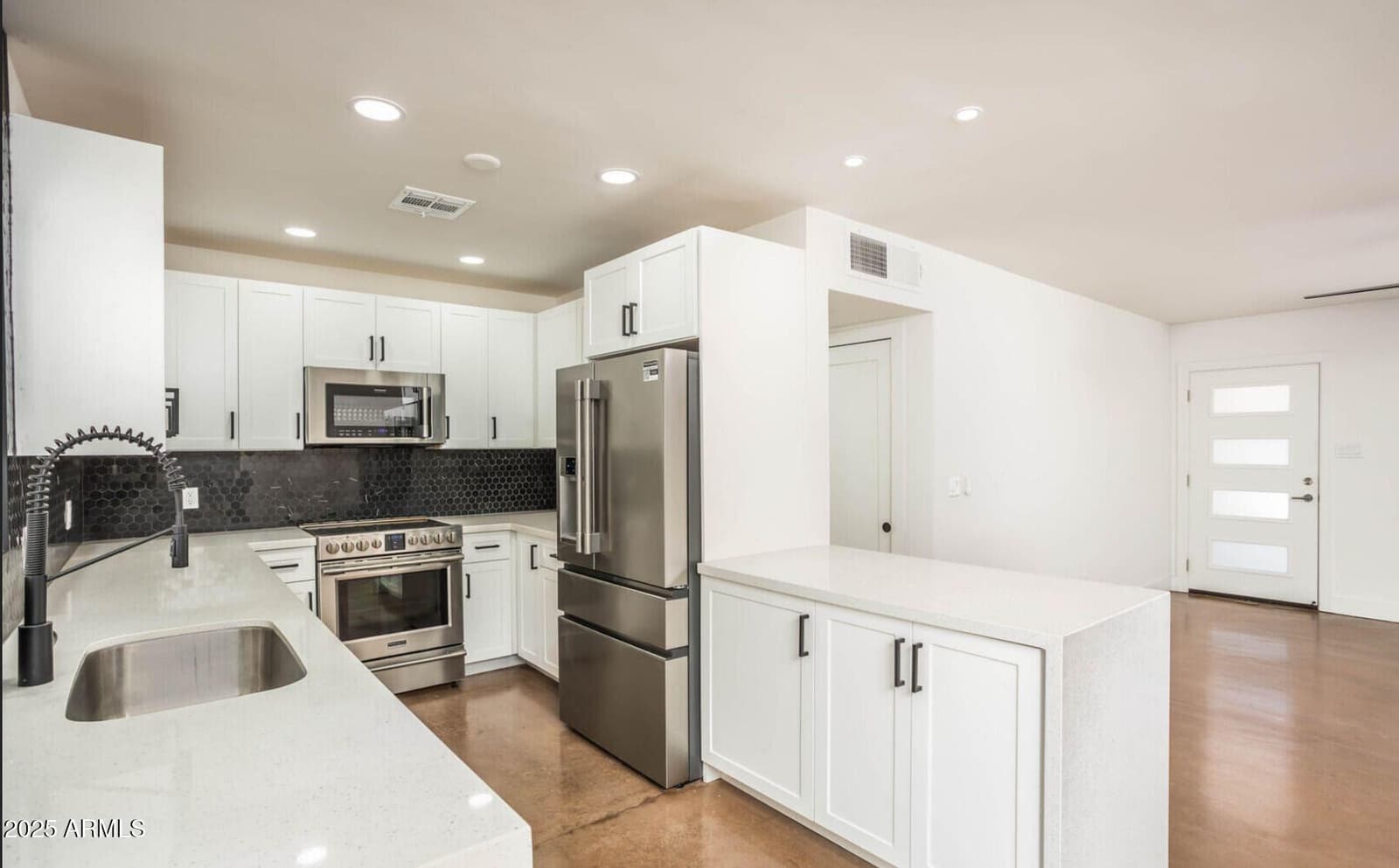 4721 N 24TH Street, Phoenix, AZ 85016