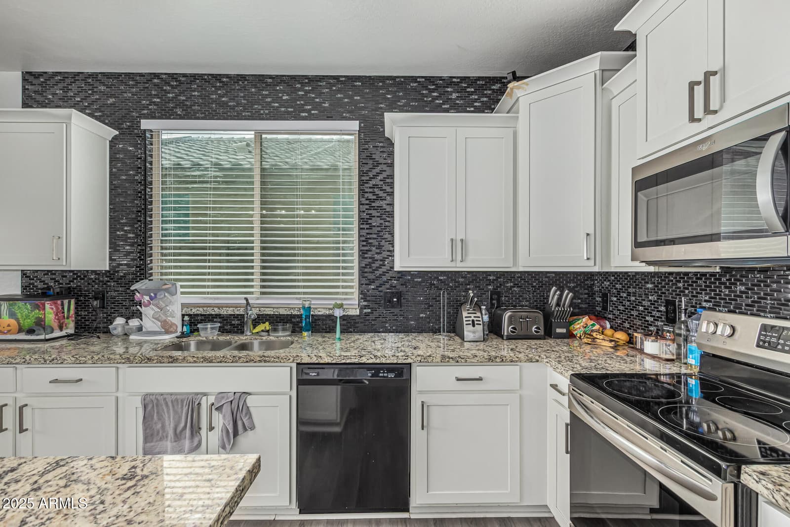 21561 W ASHLEIGH MARIE Street, Buckeye, AZ 85326 — photo 15 of 42