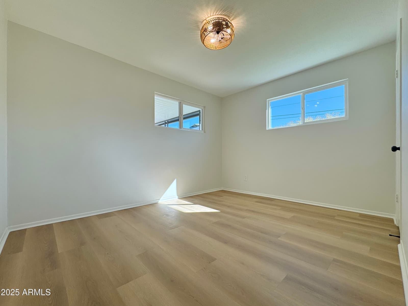 4620 N 27th Avenue, Phoenix, AZ 85017 — photo 9 of 26