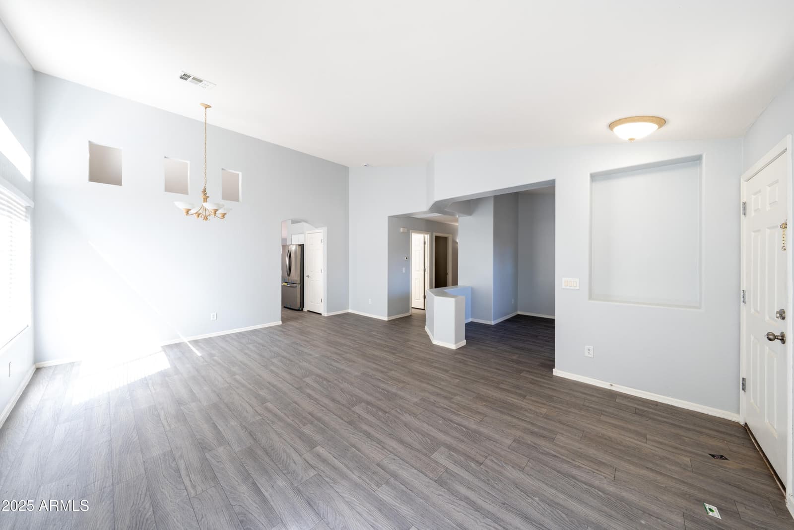 15354 W TASHA Drive, Surprise, AZ 85374 — photo 7 of 58
