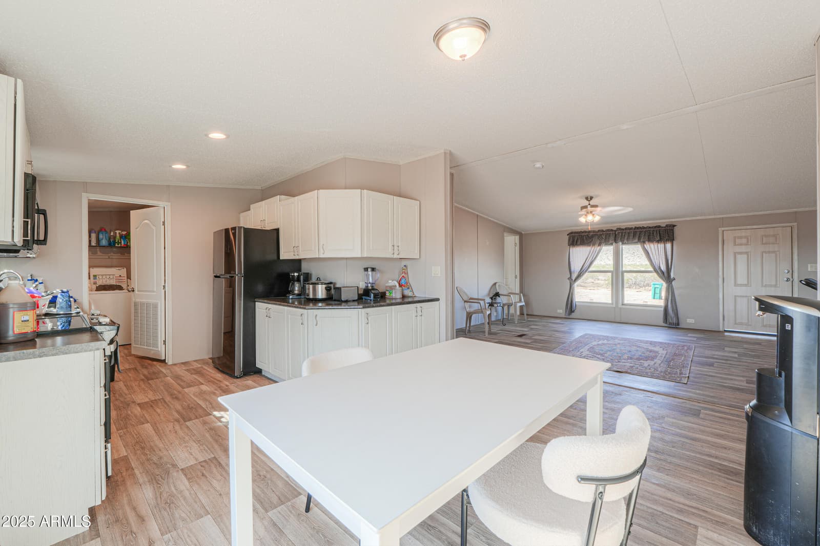 11091 N GARDUNO Road, Maricopa, AZ 85139 — photo 11 of 51