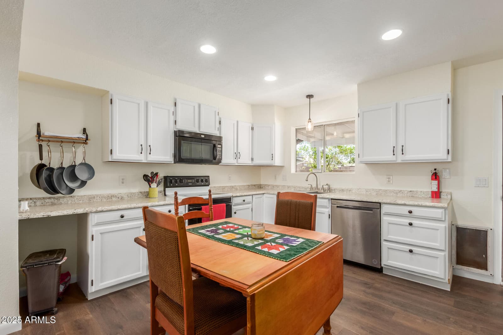 2109 E CINDY Street, Chandler, AZ 85225 — photo 9 of 29