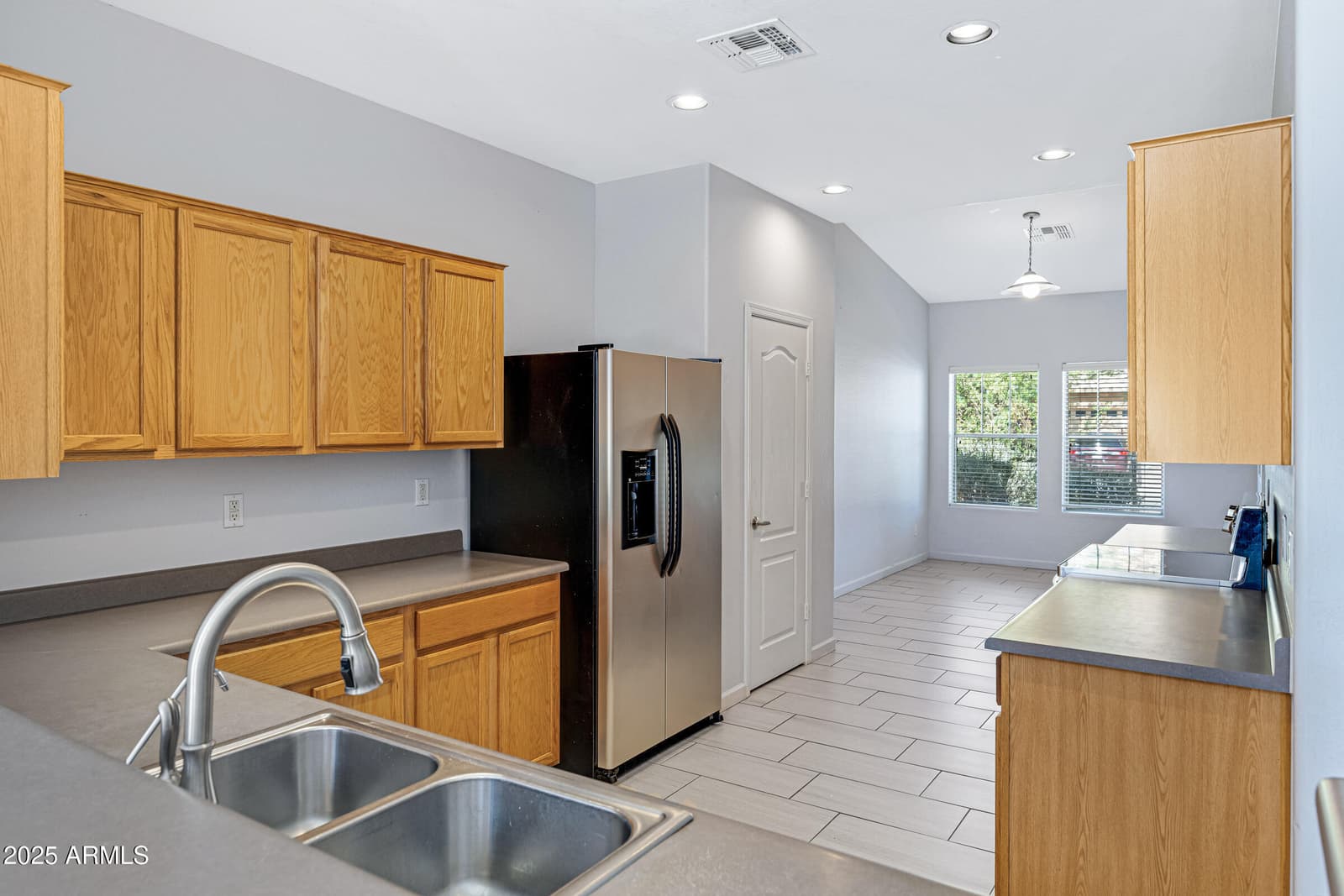 3737 W MEDINAH Way, Anthem, AZ 85086 — photo 13 of 57
