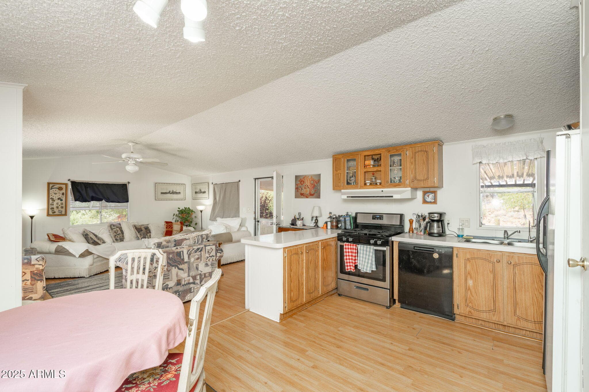 19650 E SQUAW VALLEY Parkway, Black Canyon City, AZ 85324 — photo 14 of 77