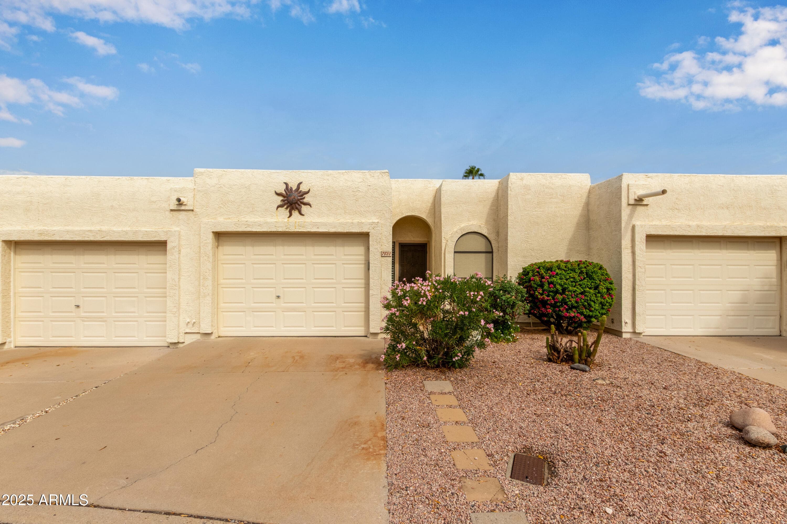 7822 E PARK VIEW Drive, Mesa, AZ 85208 — photo 1 of 24