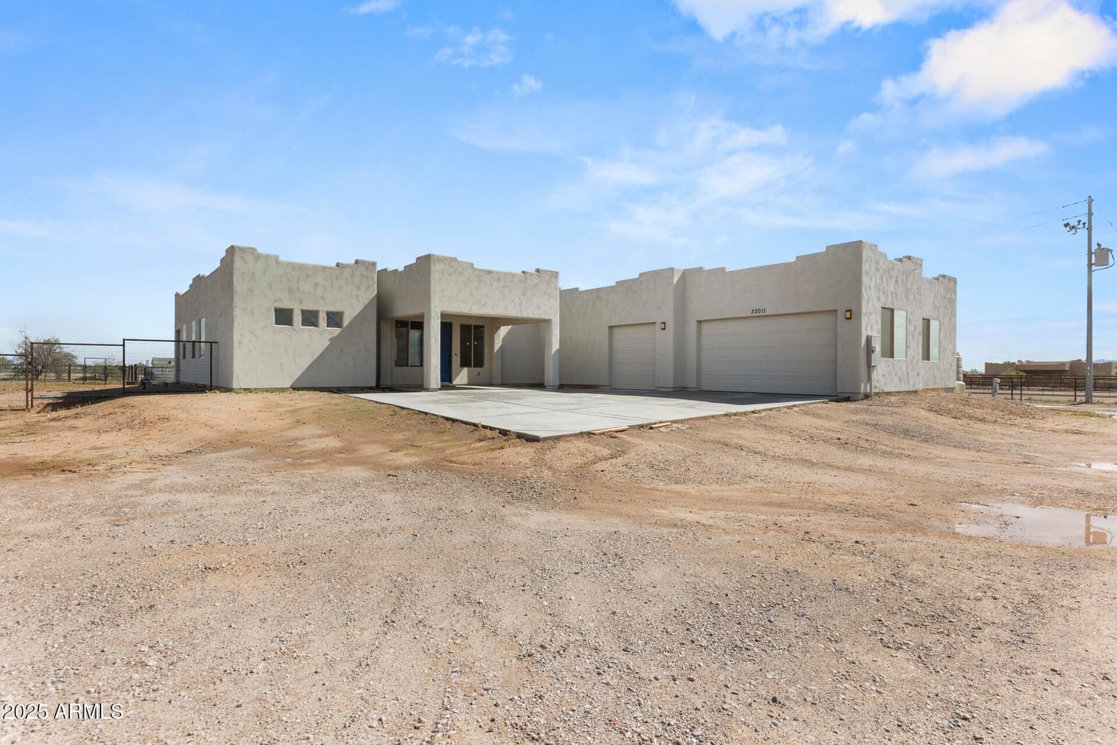 32011 N 225TH Drive, Wittmann, AZ 85361 — photo 2 of 49