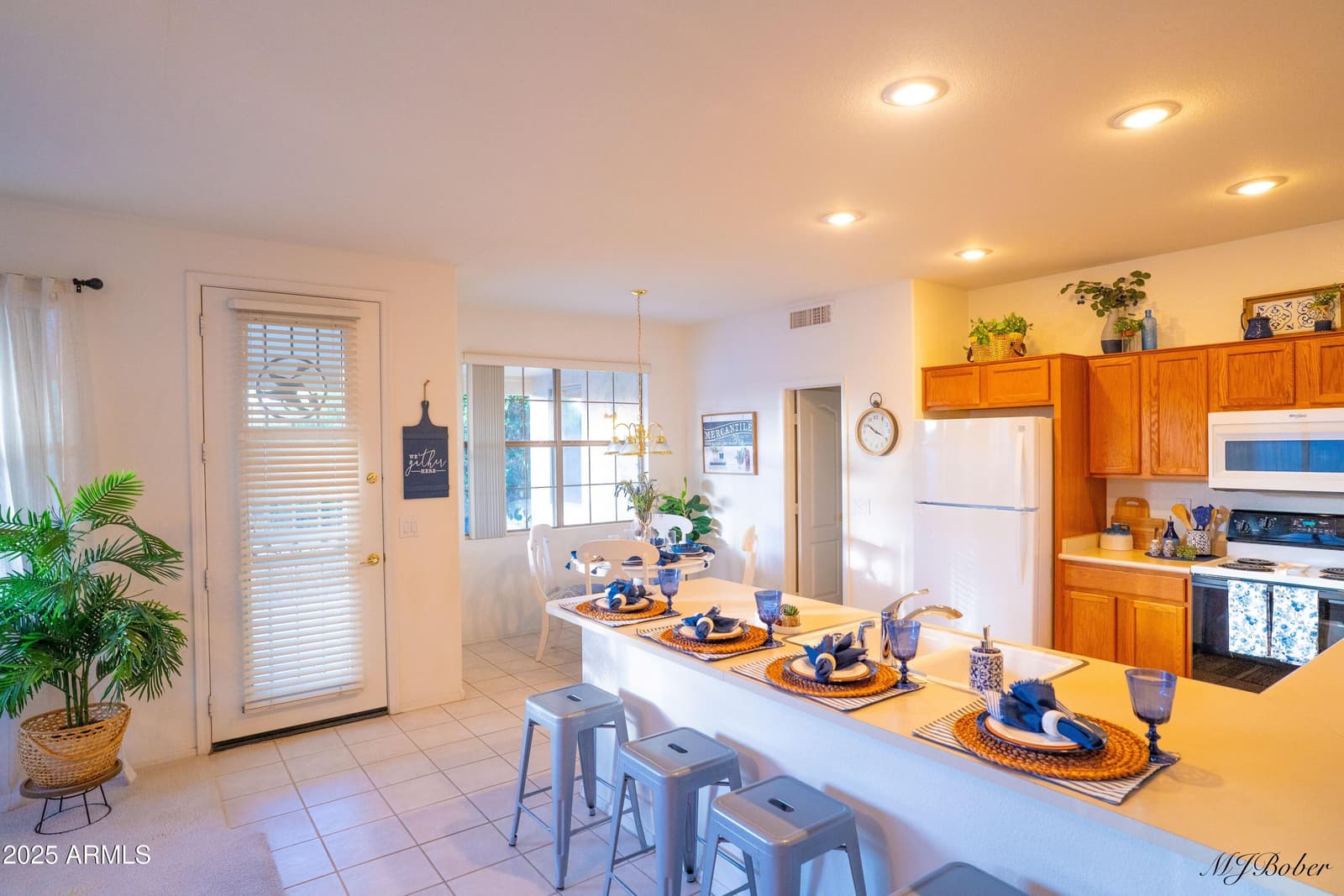 17614 N COCONINO Drive, Surprise, AZ 85374 — photo 18 of 40